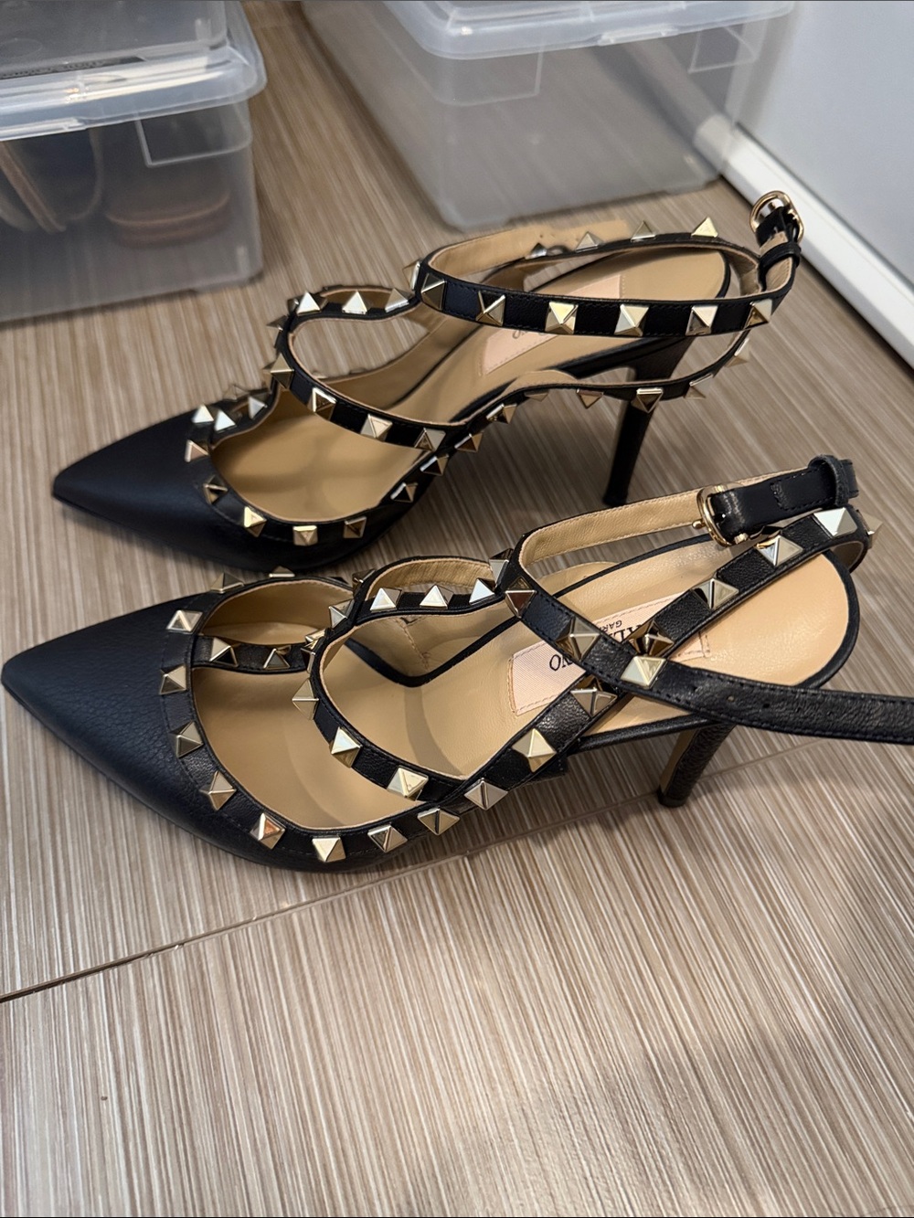 Valentino Black Leather Rockstud Strappy Pointed Pumps - Picture 2 of 6